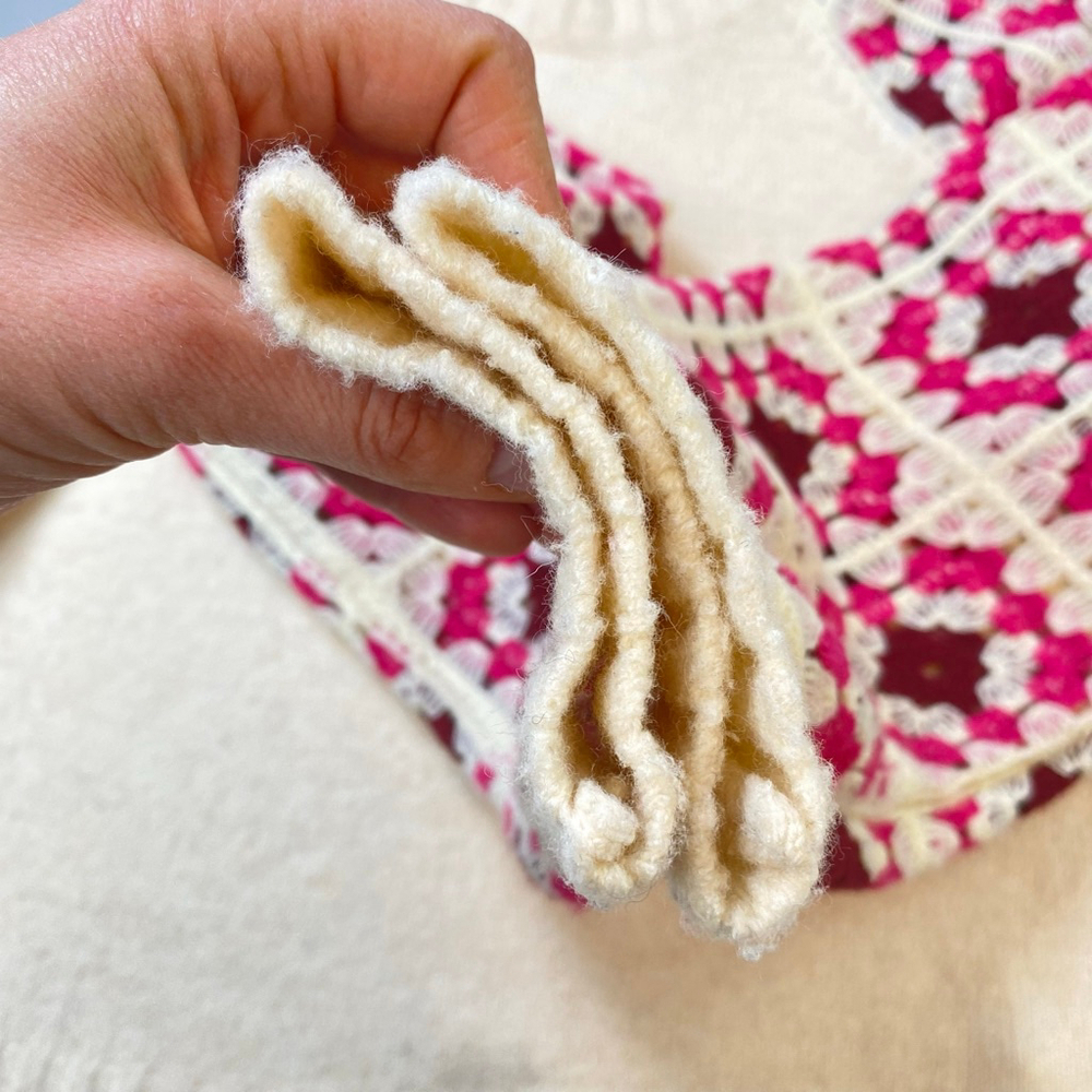 Crochet Sweater Womens Small Cream Pink Granny Square Grandmacore Boho Cottage - Picture 8 of 13